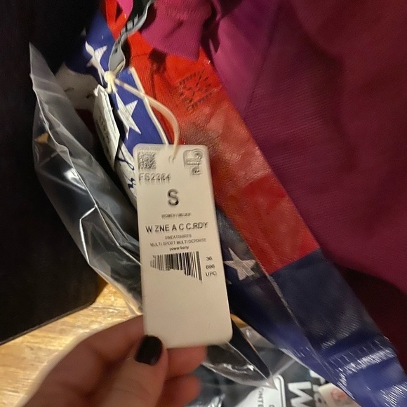 Adidas Women's Z.N.E Athletics Crew Cold.RDY, Power Berry, - Picture 14 of 15